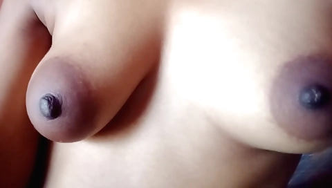 Hot hairy pussy of a housewife fucked in solo porn