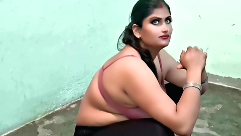 A brunette with a hot body is playing with a big dick