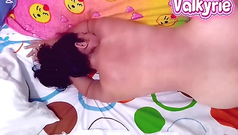 Amateur brunette with a sexy natural tits deepthroat and big ass
