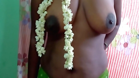 Indian big ass amateur video showing me stripping and riding