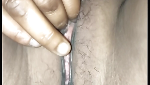 Busty indian woman masturbates solo in homemade porn