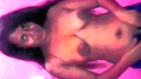 Indian brunette gets nailed on her knees in homemade vid