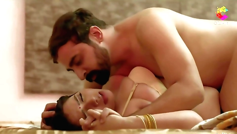 Darwaza mat kholna 1 is getting a little too kinky