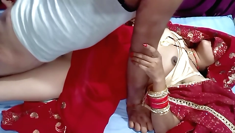Indian woman with a shaved pussy gets fucked by a guy