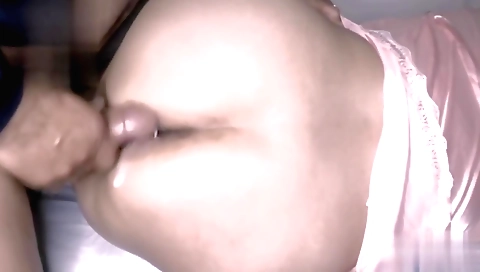 Indian amateur girl with a cute body fucks her boyfriend