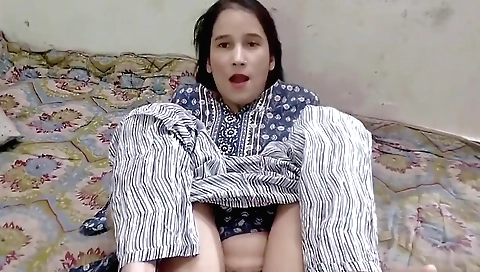 Indian solo video with sexy hottie in a white dress