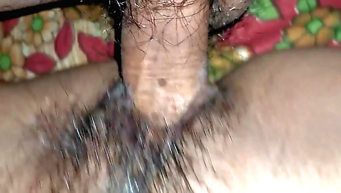 Indian hairy creampie sex video with my hairy pussy