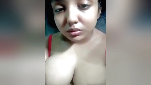 Indian brunette with hairy pussy in her home play with her body