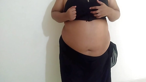Hot amateur blonde beauty showing her big ass and tits 2018