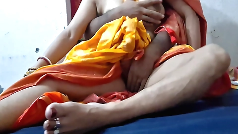 Indian amateur teen sucks hot man and gets married