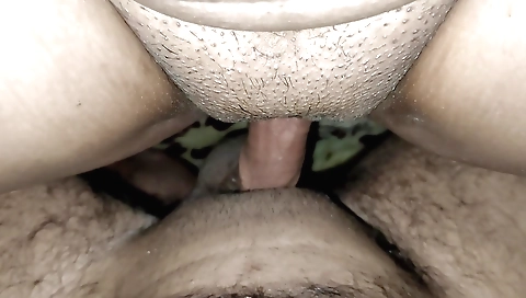 Brunette sex video showing how she plays with her pussy