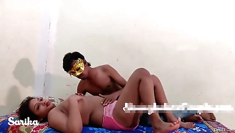 Brunette sex video showing her pussy getting fucked