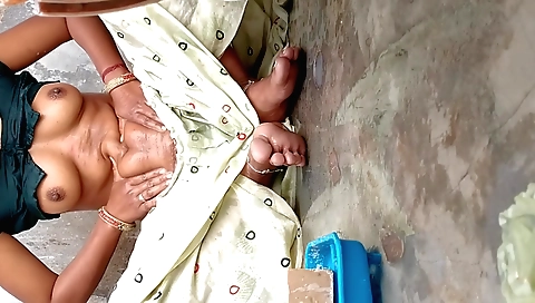 Indian girl with shaved pussy caught by a guy in a village