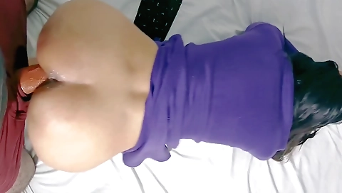 Indian teen 18+ takes her stepmom's pussy on the couch