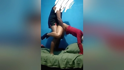 Amateur girl in various positions in a hot hd video