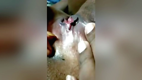 Indian hot teen takes her sexy dress off by herself today