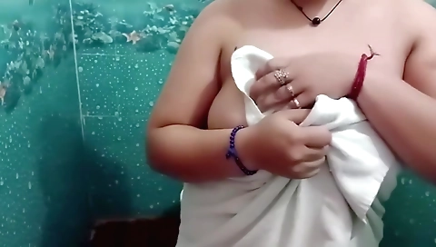 Hot big boobs amateur teen is taking pleasure in sex