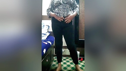 Indian solo amateur video - masturbation in the shower