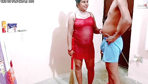 Indian mature stepmom is making a hardcore homemade vid