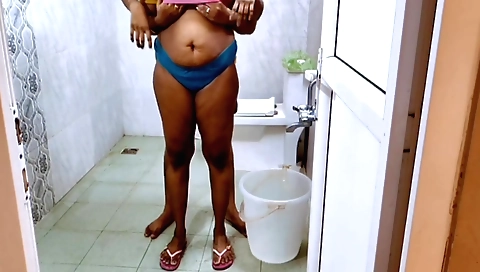 Amateur shower movie with a brunette on top of a shower pillow