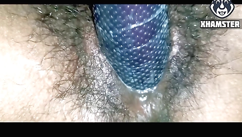 Sexy slut shows off her body in a horny homemade video
