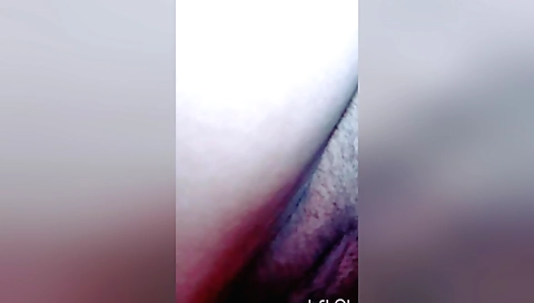 Hairy brunette is giving a great amateur sex scene