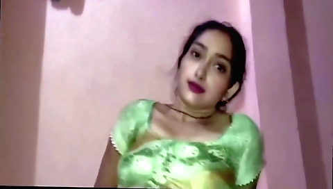 Indian pornstar in doggystyle and deepthroat porn clip