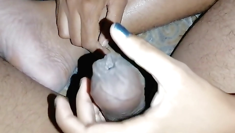 Indian hottie sucks a dick and gets fucked in a homemade video