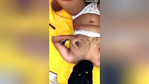 amateur bhabhi hd video with a hot girl in a hot bedroom