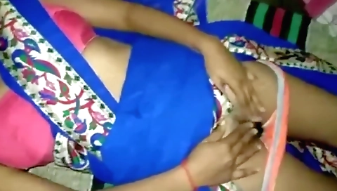 hairy Indian chick showing her hairy pussy and bush on webcam