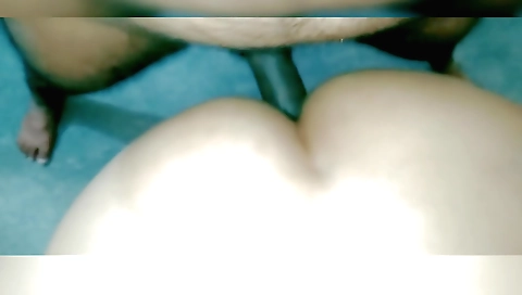 Indian amateur anal video showing her getting fucked