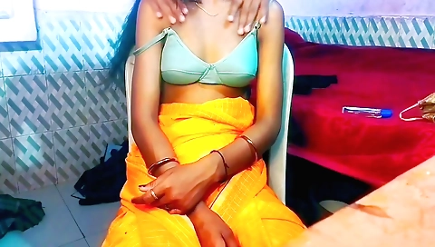 Indian massage video with small boobs doing a massage
