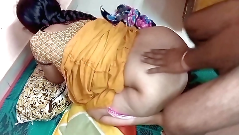 Hot blonde girl plays with her shaved pussy in hd porn video