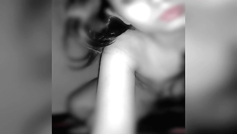 Indian slut is showing off her skills in the bedroom
