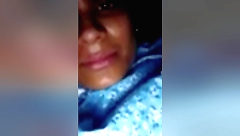 Indian girl fucks her hubby in his room with hot sex video