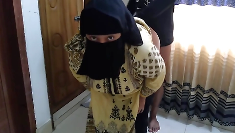 Indian teen with large boobs is getting fucked by a father in law