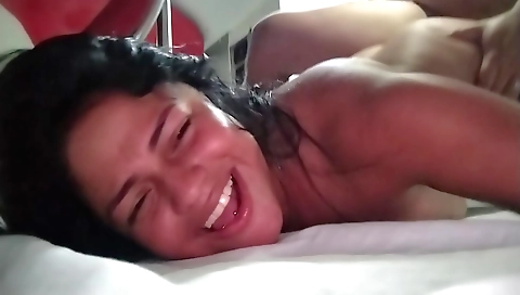 Indian girl with a beautiful face and a hot mouth gets ready